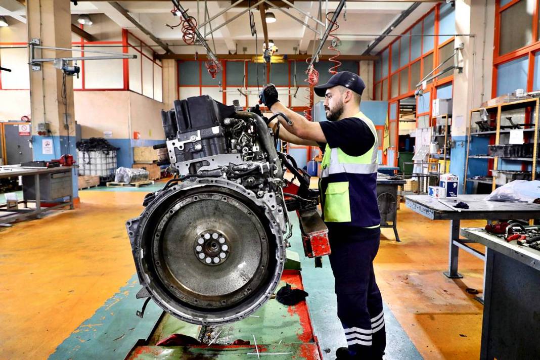 İstanbul otobüslerinin kalbinde neler oluyor? İETT mühendisleri sessiz sedasız geliştirdi 9